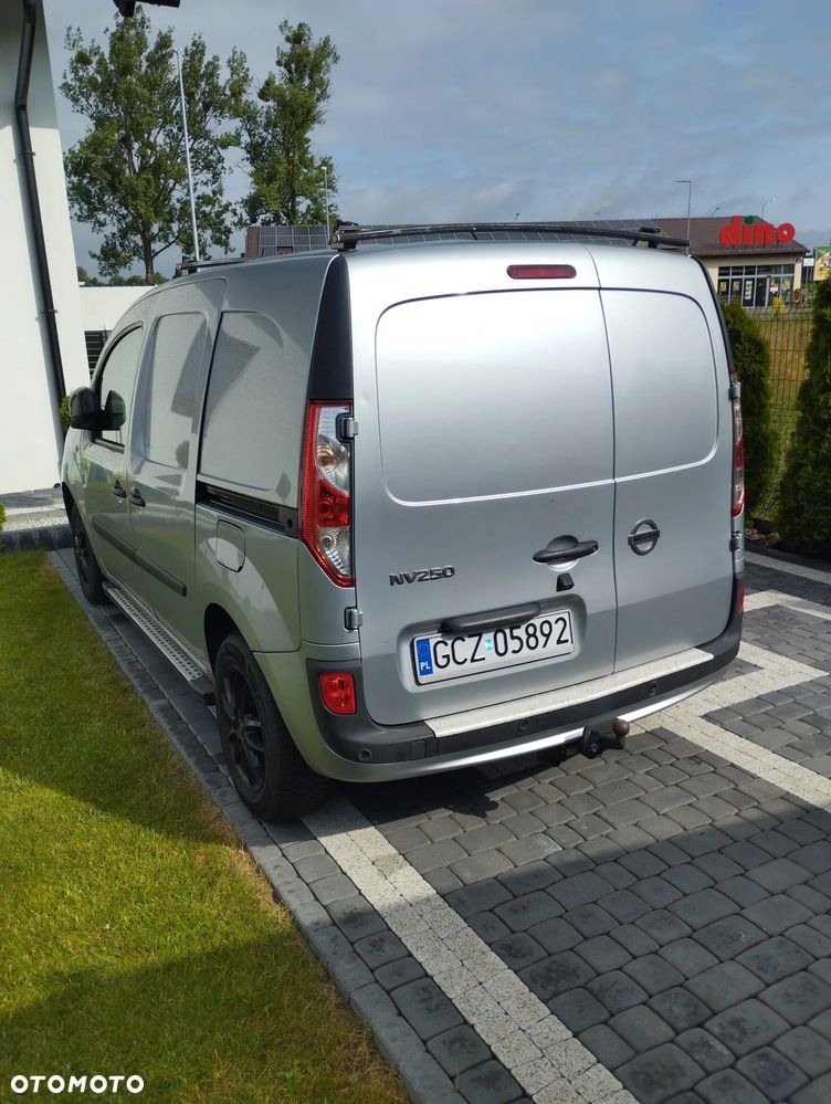 Nissan NV250 - 5