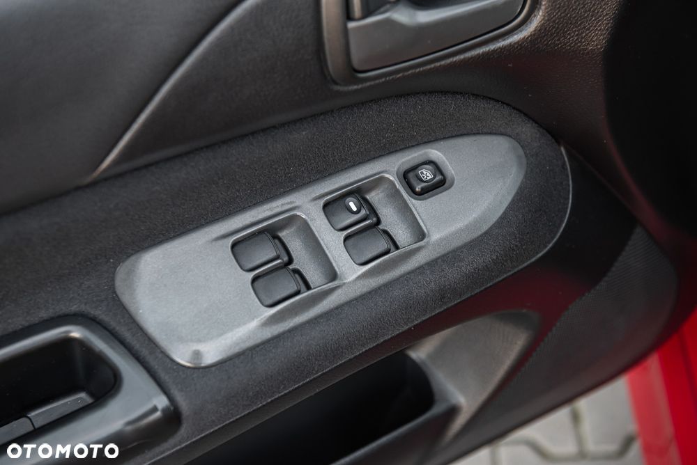 Mitsubishi Lancer Evo VII - 17