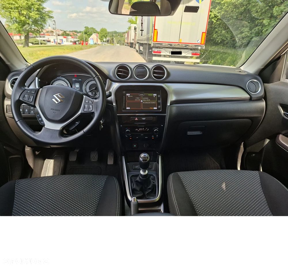 Suzuki Vitara 1.4 Boosterjet SHVS Premium 2WD - 12