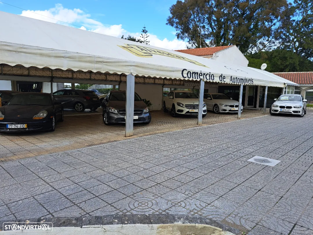 Mercedes-Benz GLA 180 d AMG Line - 29