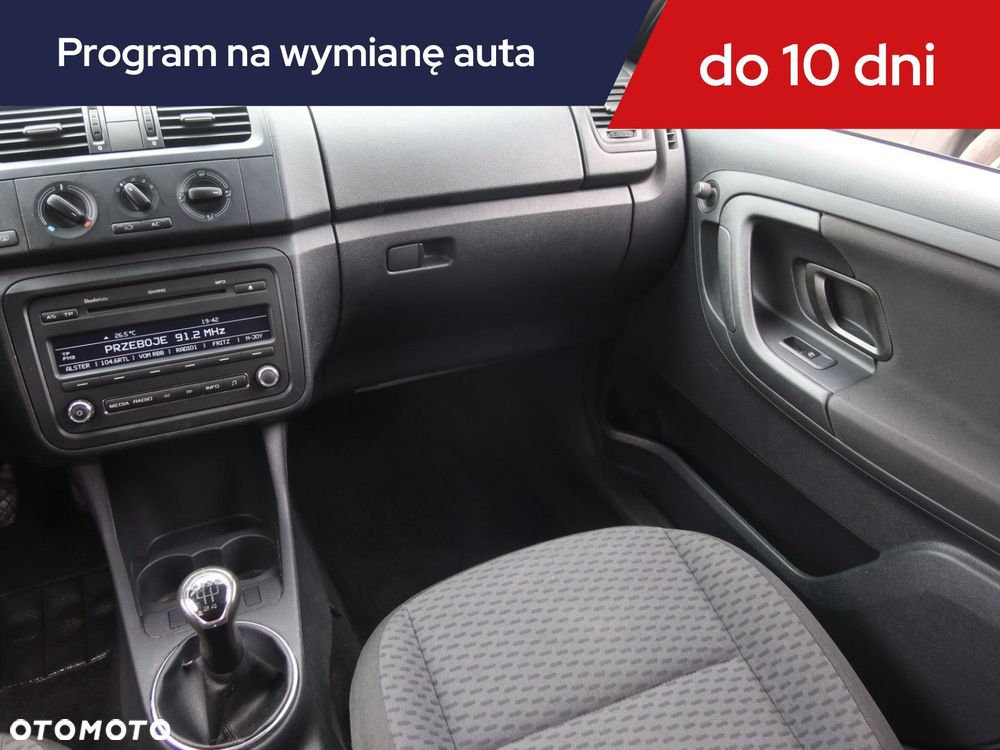 Skoda Fabia - 10