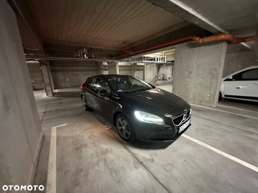 Volvo V40 D3 Drive-E Momentum - 30