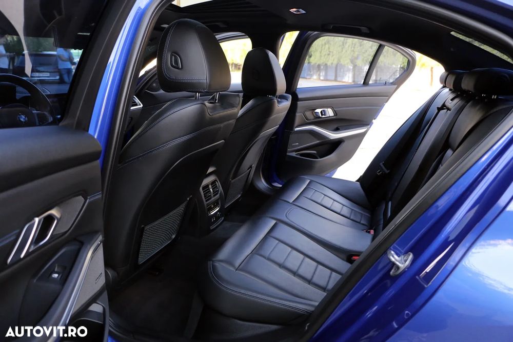 BMW Seria 3 330i Aut. M Sport - 14