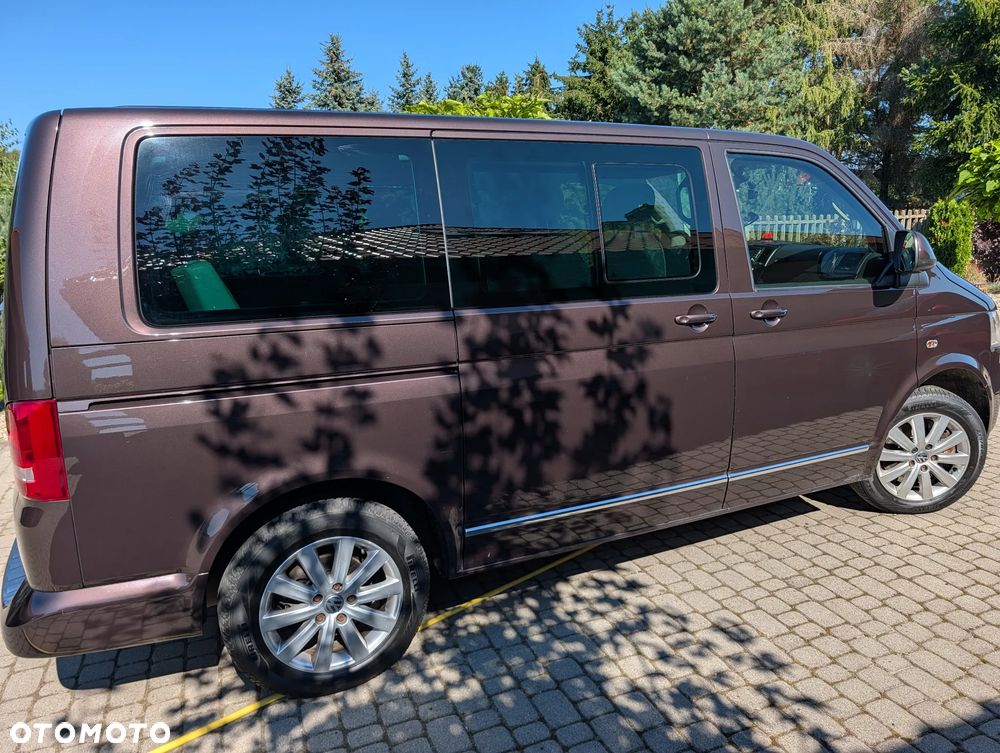 Volkswagen Caravelle - 8