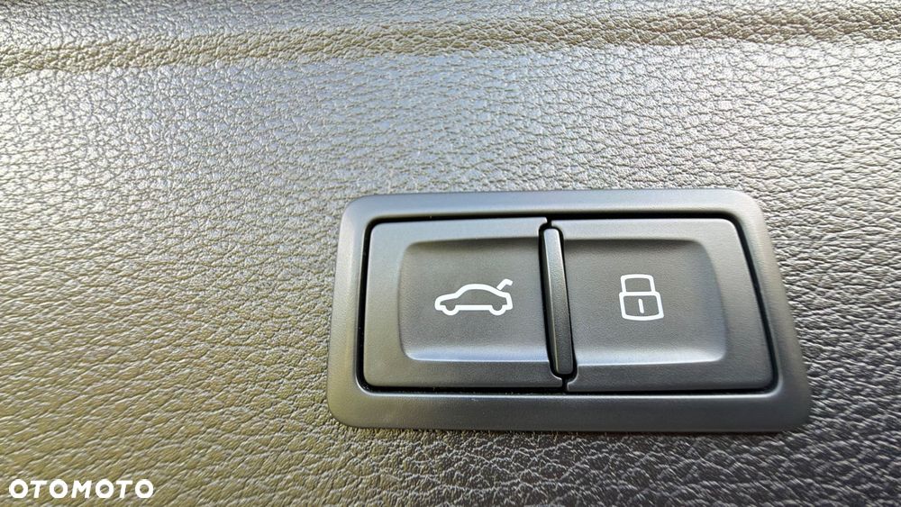 Audi Q5 2.0 TDI Quattro S tronic design - 35