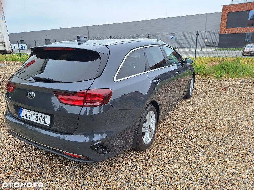 Kia Ceed 1.5 T-GDI DCT7 OPF Vision - 3