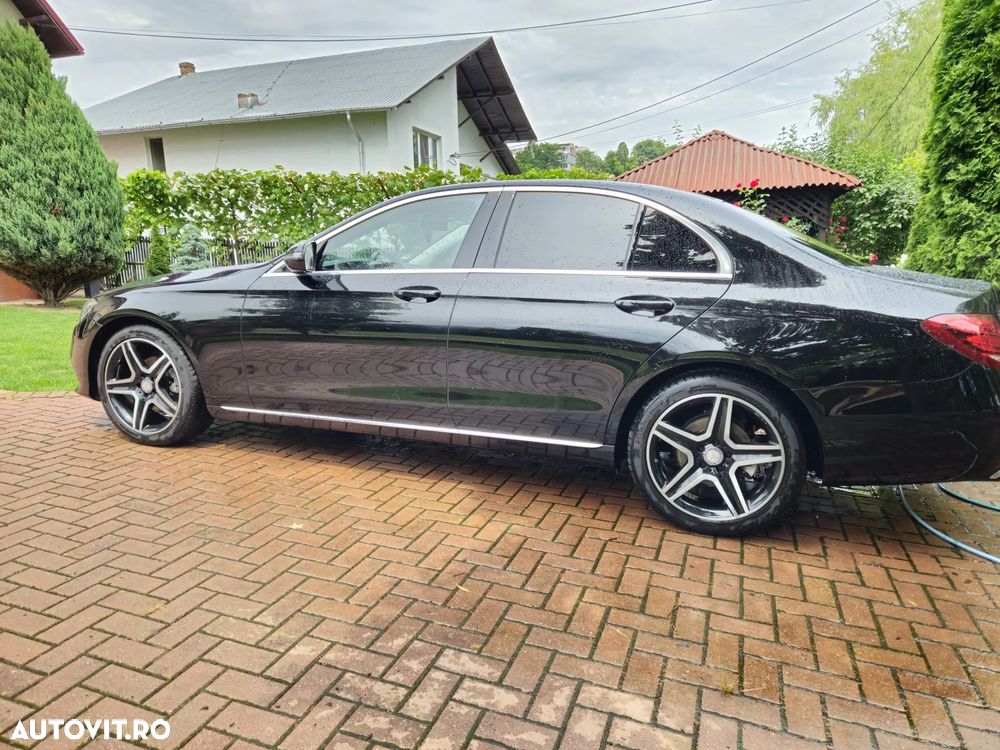 Mercedes-Benz E 220 d 9G-TRONIC - 26