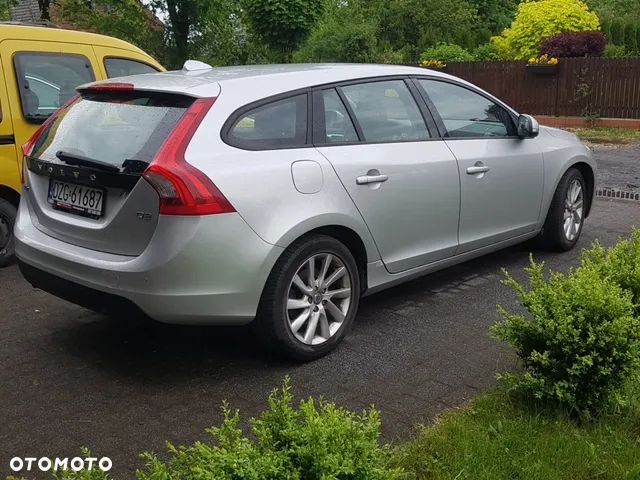 Volvo V60 - 16