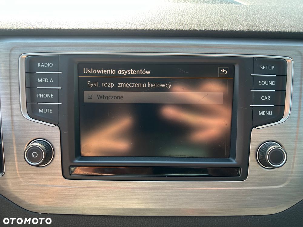 Volkswagen Golf Sportsvan VII SV 1.6 TDI BMT Trendline - 18