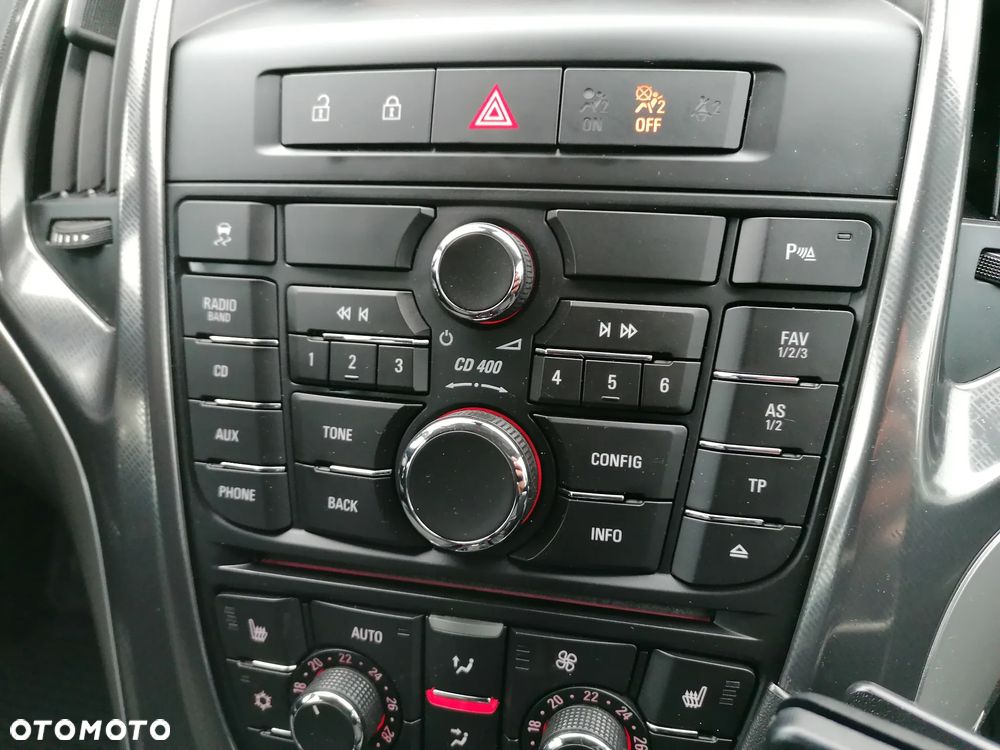Opel Astra 1.4 Turbo Innovation - 22