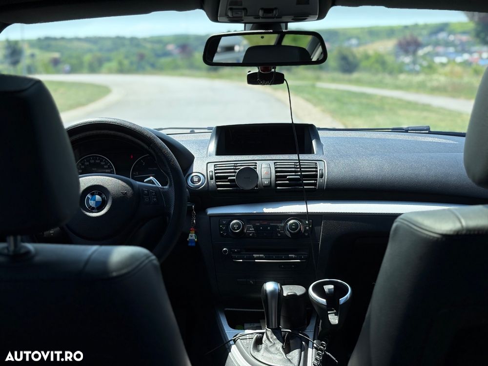 BMW Seria 1 123d DPF Aut. Edition Sport - 14
