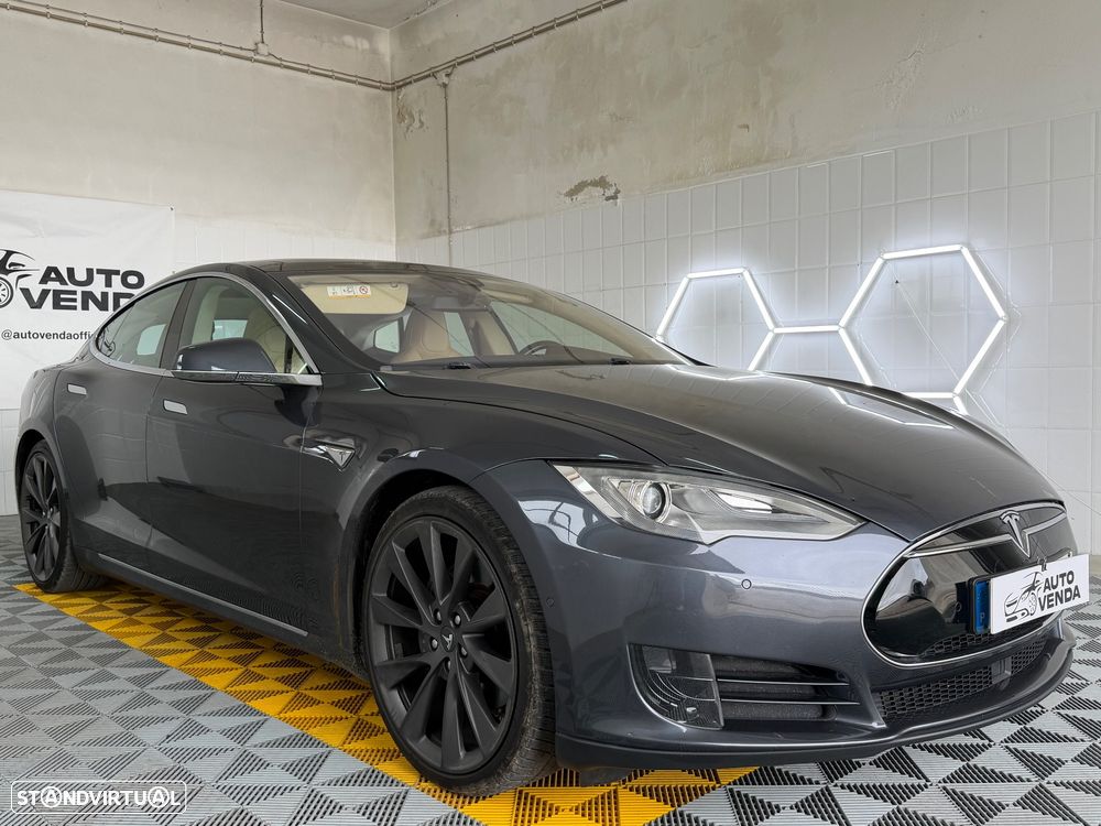 Tesla Model S 85D AWD - 3