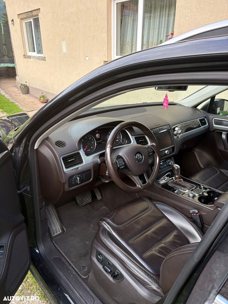 Volkswagen Touareg - 4