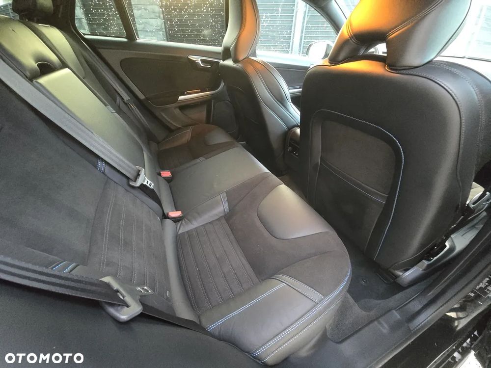 Volvo V60 T6 AWD Polestar - 15