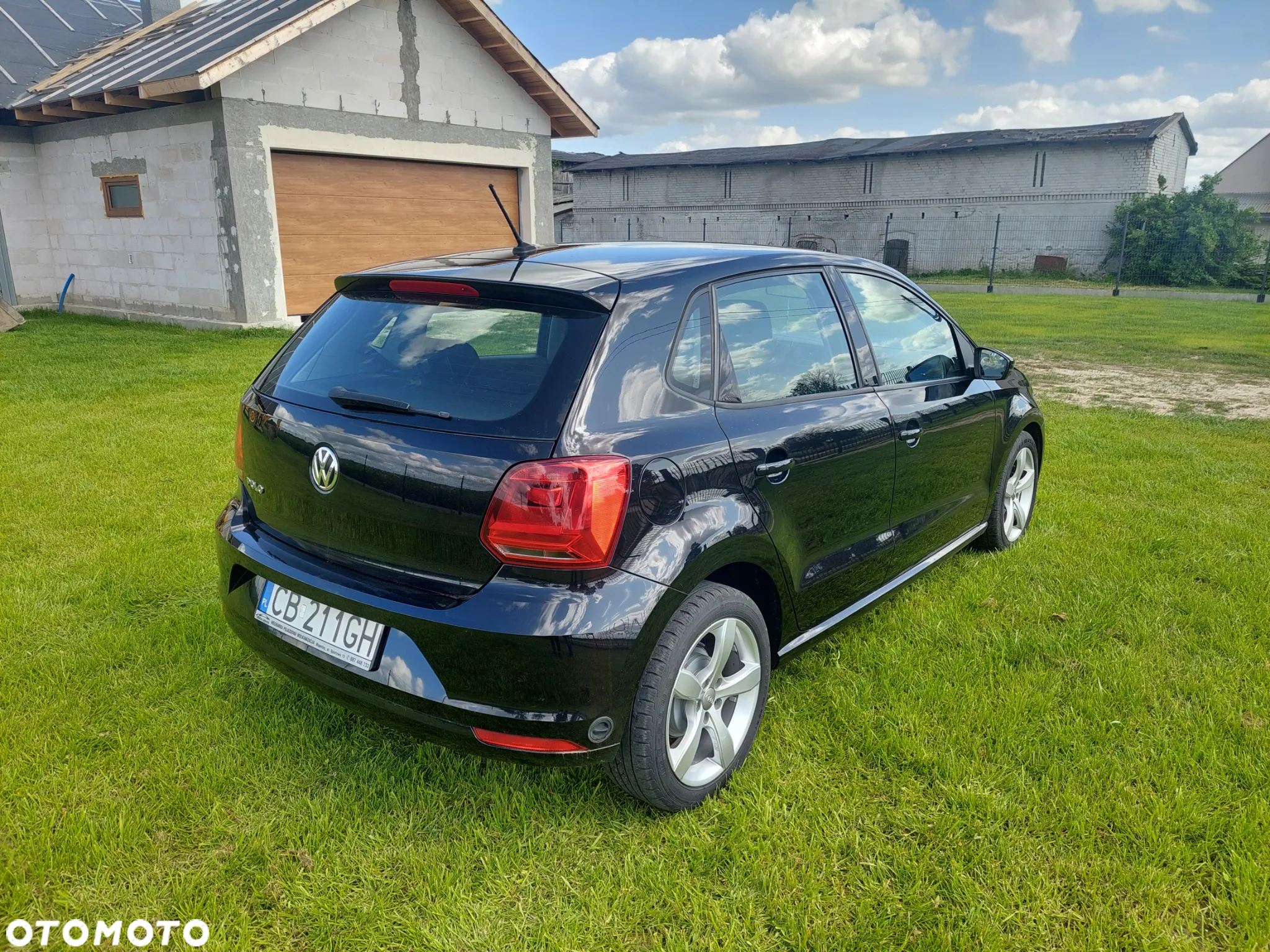 Volkswagen Polo - 4