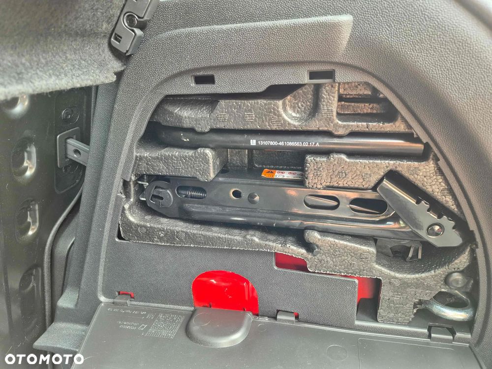 Opel Corsa - 16