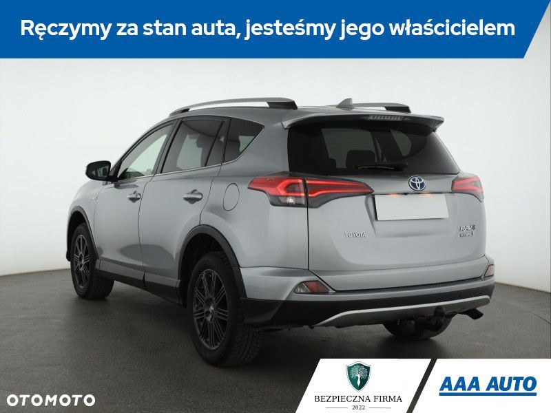 Toyota RAV4 - 6