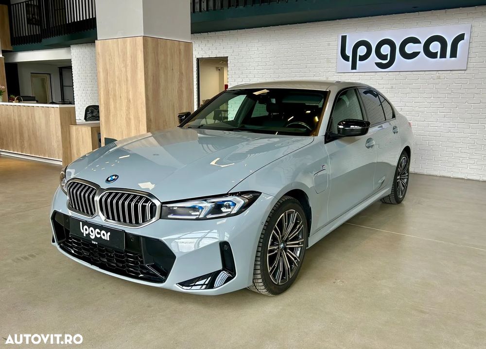 BMW Seria 3 330e xDrive AT PHEV - 3