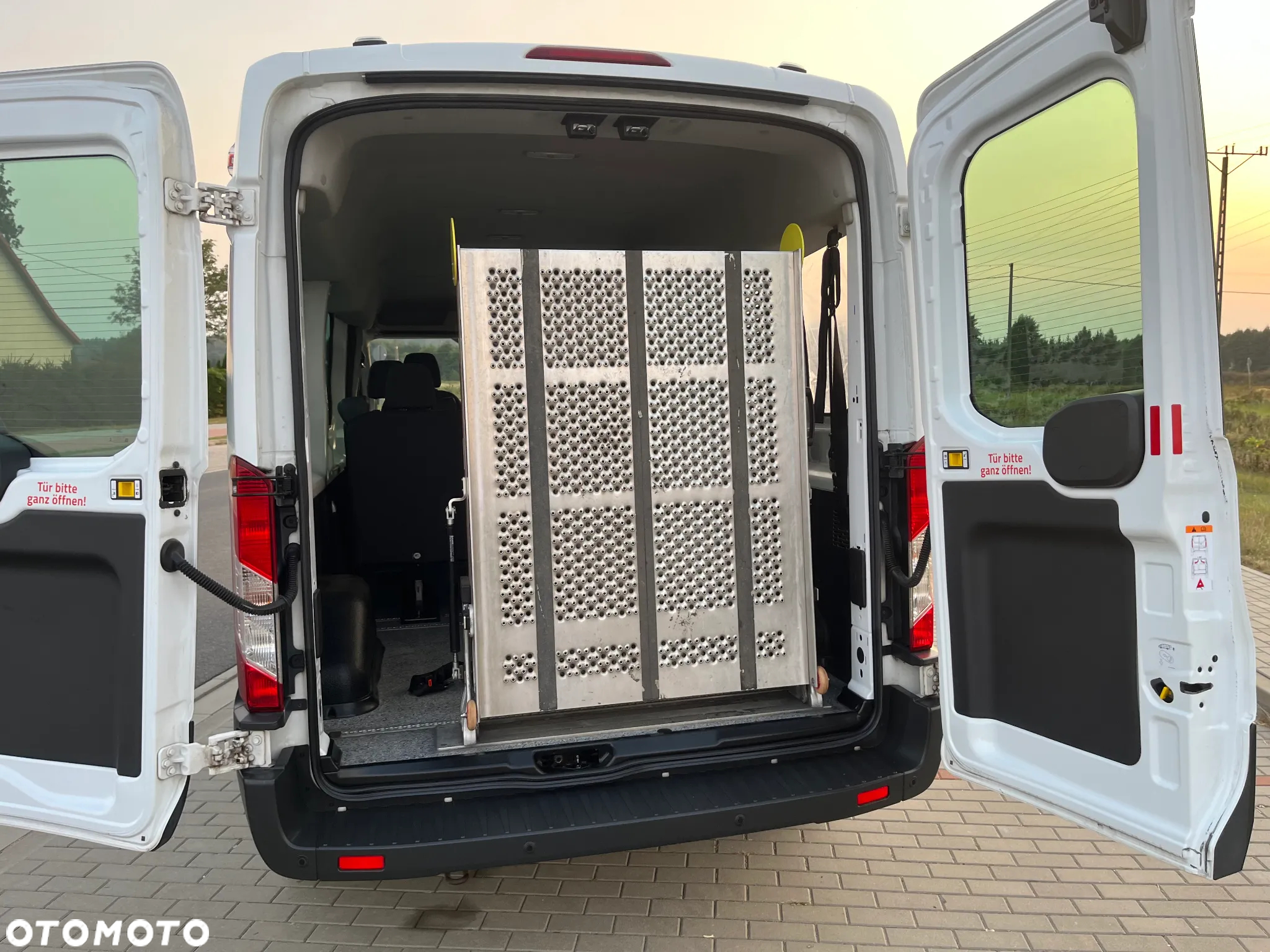 Ford Transit 330 L2H2 VA MH Trend - 23