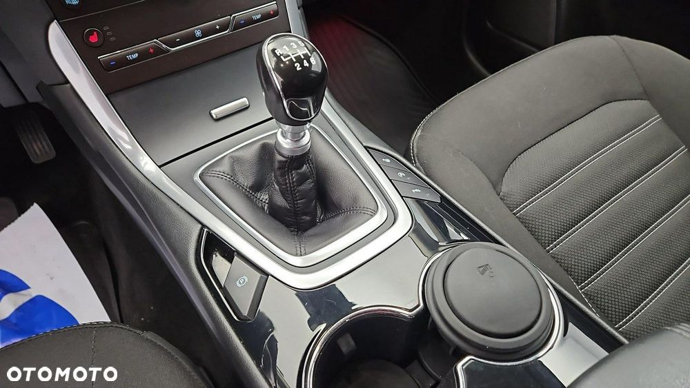 Ford Galaxy 2.0 EcoBlue Titanium - 18