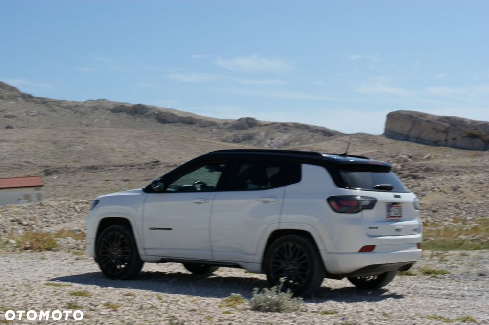 Jeep Compass - 21
