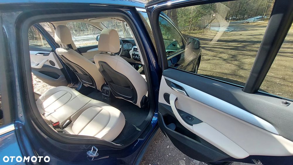 BMW X1 sDrive16d - 15