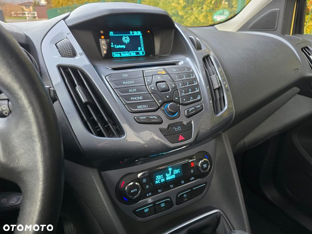 Ford Tourneo Connect - 30