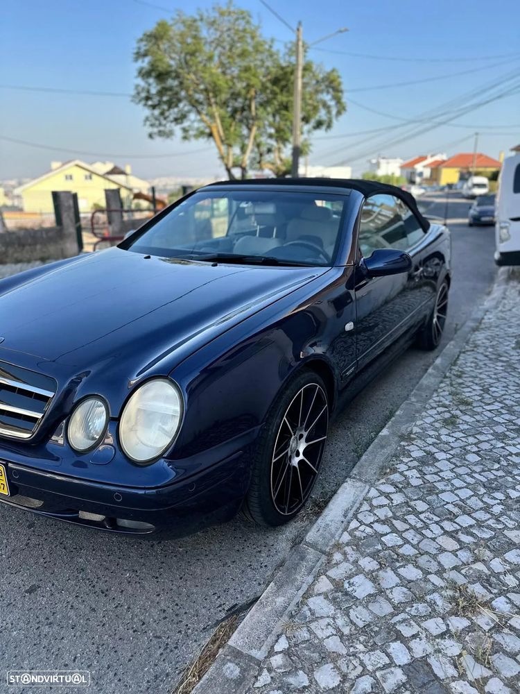 Mercedes-Benz CLK 320 - 7