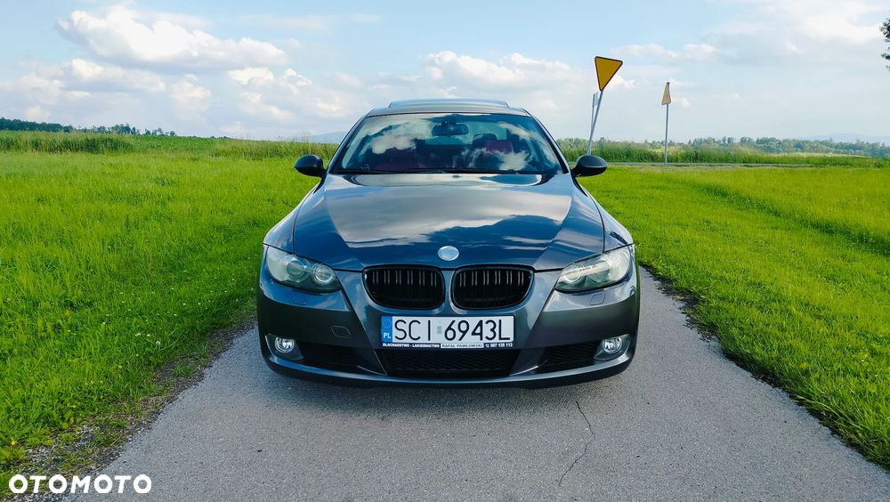 BMW Seria 3 330i - 8
