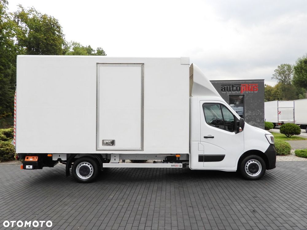 Renault MASTER KONTENER WINDA 8 PALET TEMPOMAT LEDY KLIMATYZACJA  145KM - 8