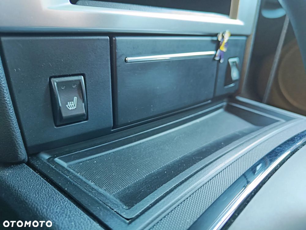 Dodge Charger 5.7 V8 RT - 12