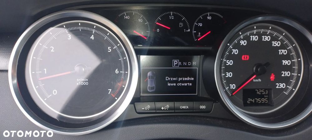 Peugeot 508 1.6 T Allure - 11