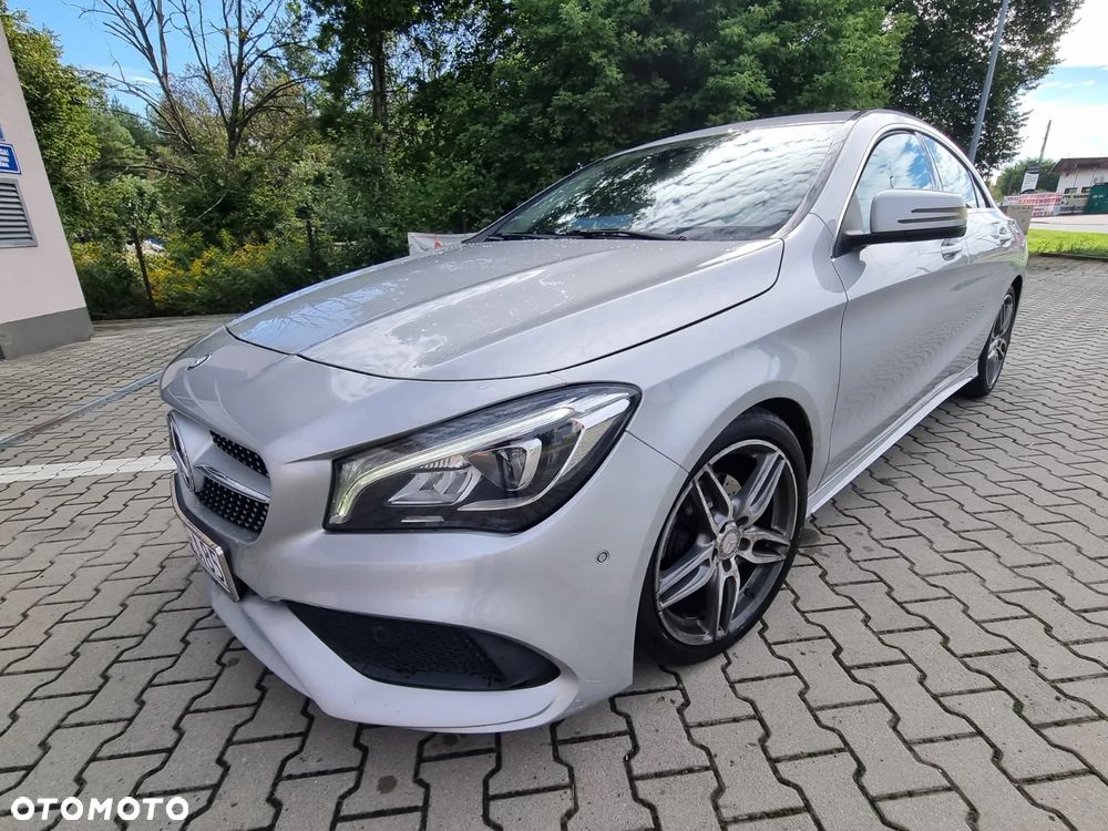 Mercedes-Benz CLA 200 AMG Line - 20