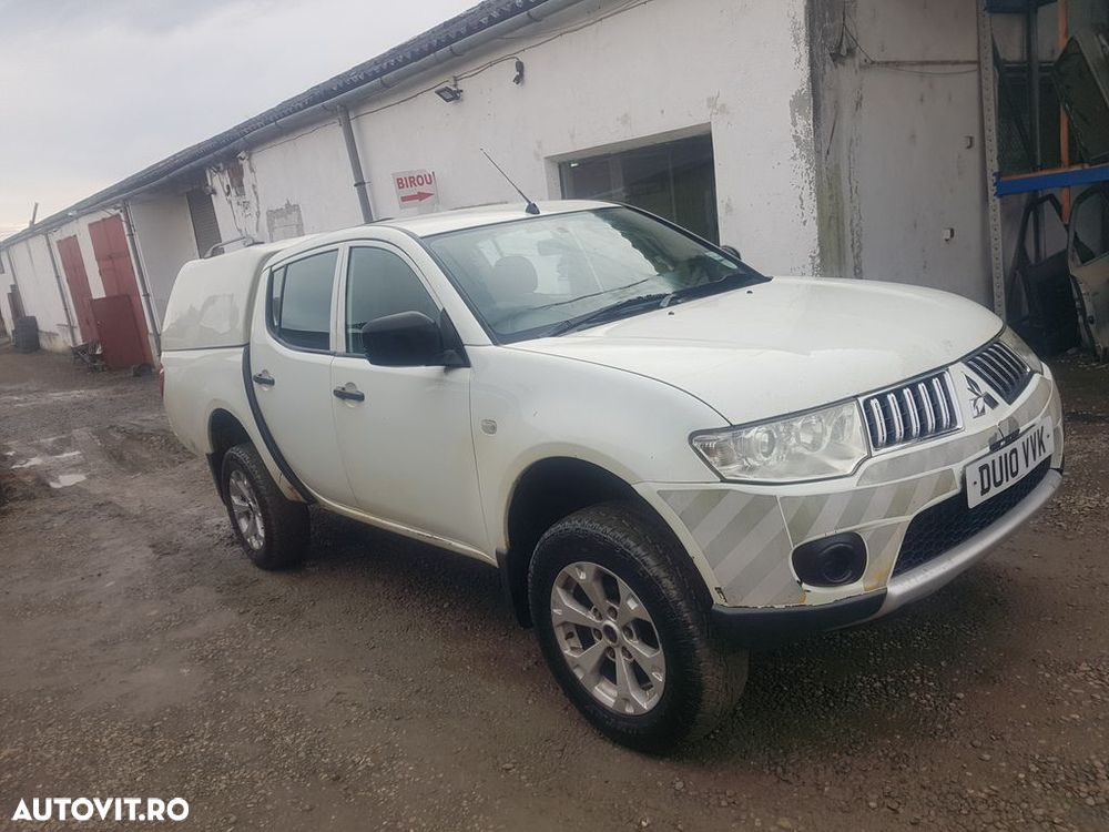 Usa Dreapta Fata Mitsubishi L200 Facelift 2010 - 2015 SUV 4 Usi ALB (631) - 1