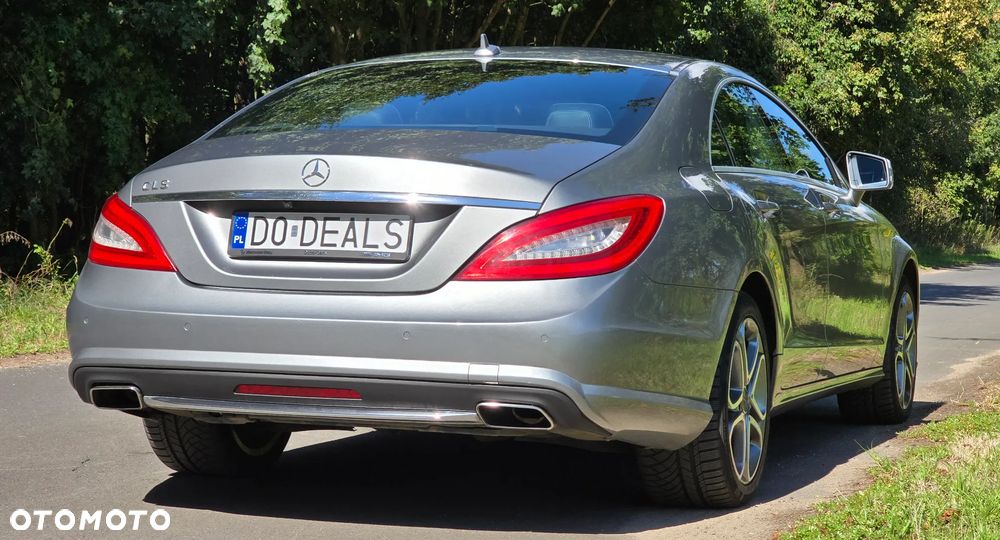 Mercedes-Benz CLS 500 4-Matic BlueEff - 8