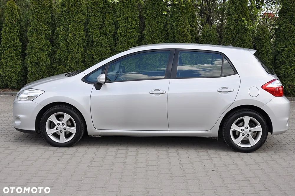 Toyota Auris 1.33 VVT-i Terra Start - 15