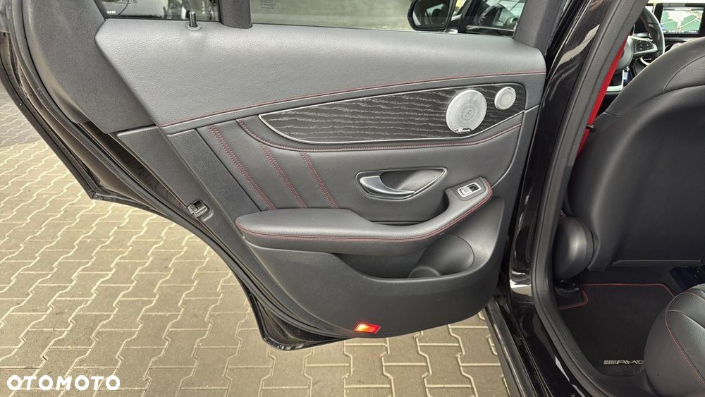 Mercedes-Benz GLC - 15