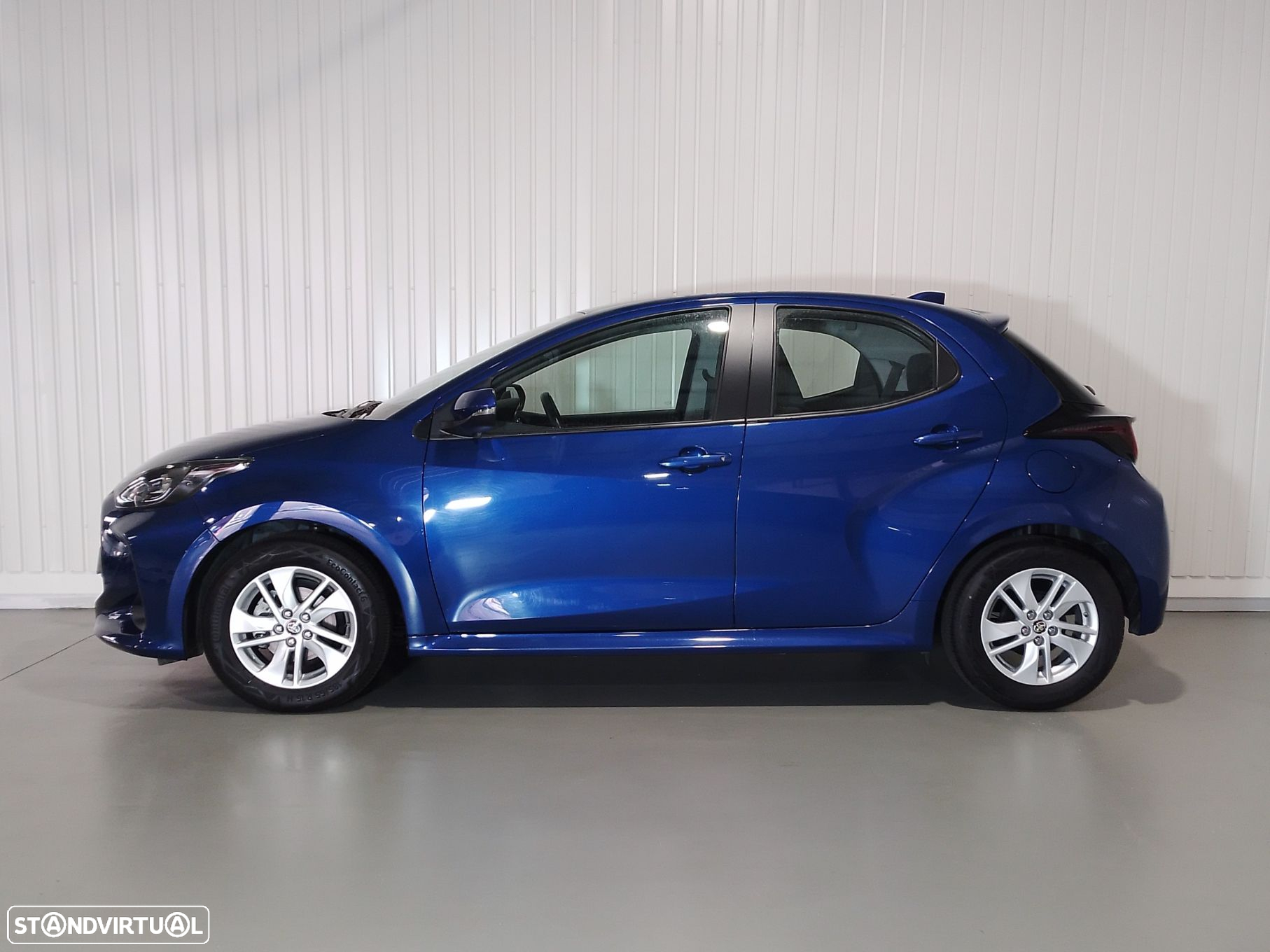 Toyota Yaris 1.0 VVT-i Comfort Plus - 3
