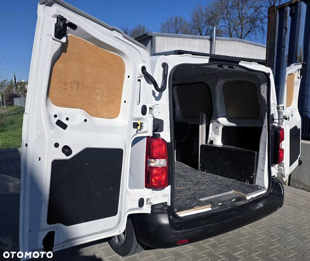 Toyota PROACE - 11