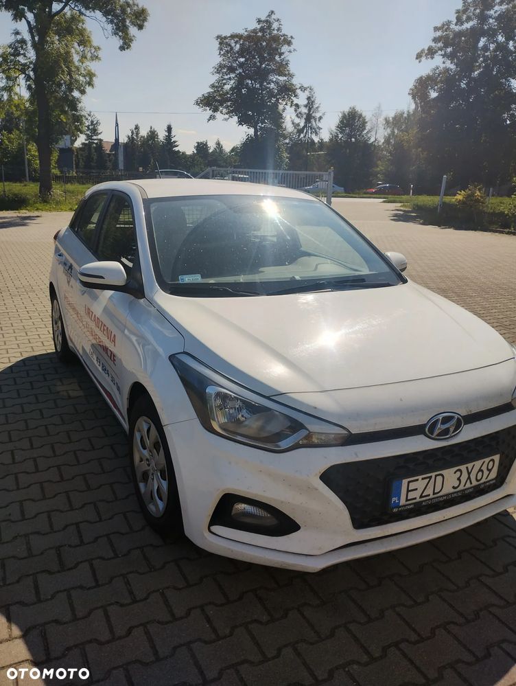 Hyundai i20 1.2 Classic Plus - 2