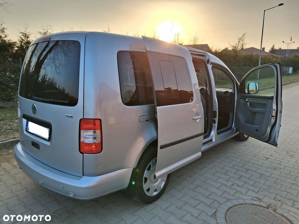 Volkswagen Caddy Maxi Life - 18
