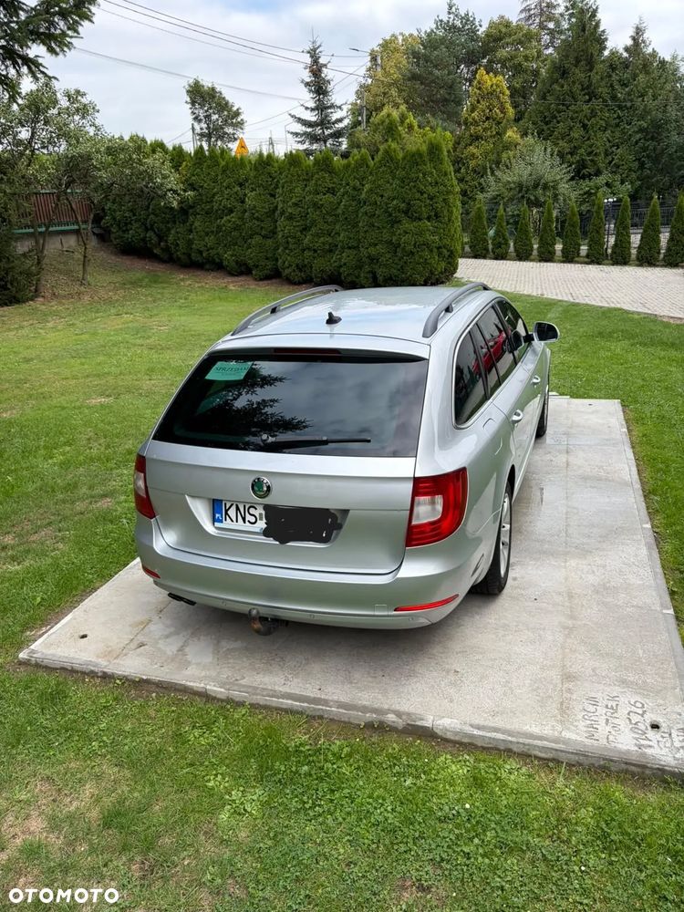 Skoda Superb 1.8 TSI Ambition DSG - 4