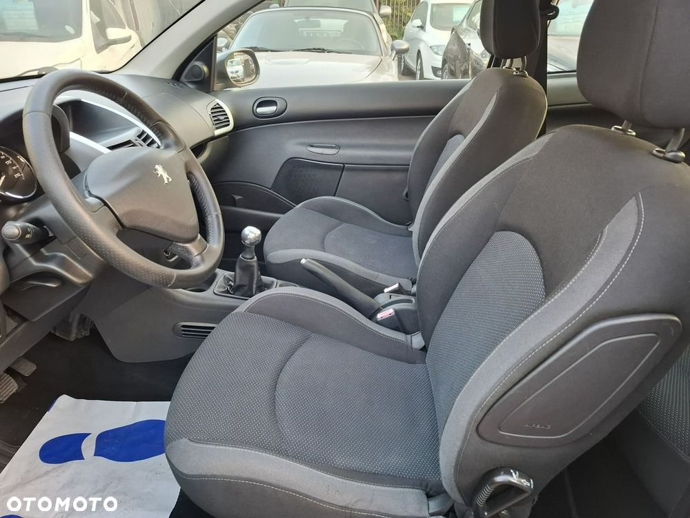 Peugeot 206 plus 60 Urban Move - 11