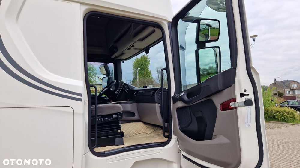 Scania * R450 LOW DECK * RETARDER * KLIMA POSTOJOWA * - 32