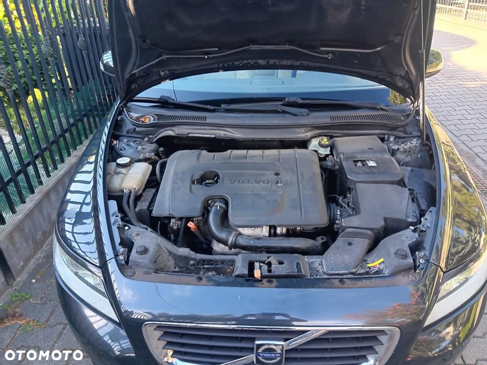 Volvo V50 1.6D DPF DRIVe - 16