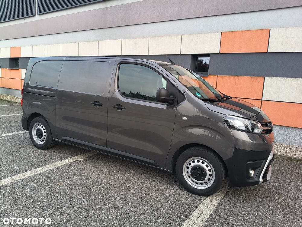 Toyota PROACE NOWY MODEL 1.5 D-4D (120KM) (L2H1) (EURO,6) KLIMA FULL OPCJA STAN IDEALNY NIE MA RDZY 100% BEZWYPADKOWY SERWIS A.S.O. DO KOŃCA ! ! ! - 1