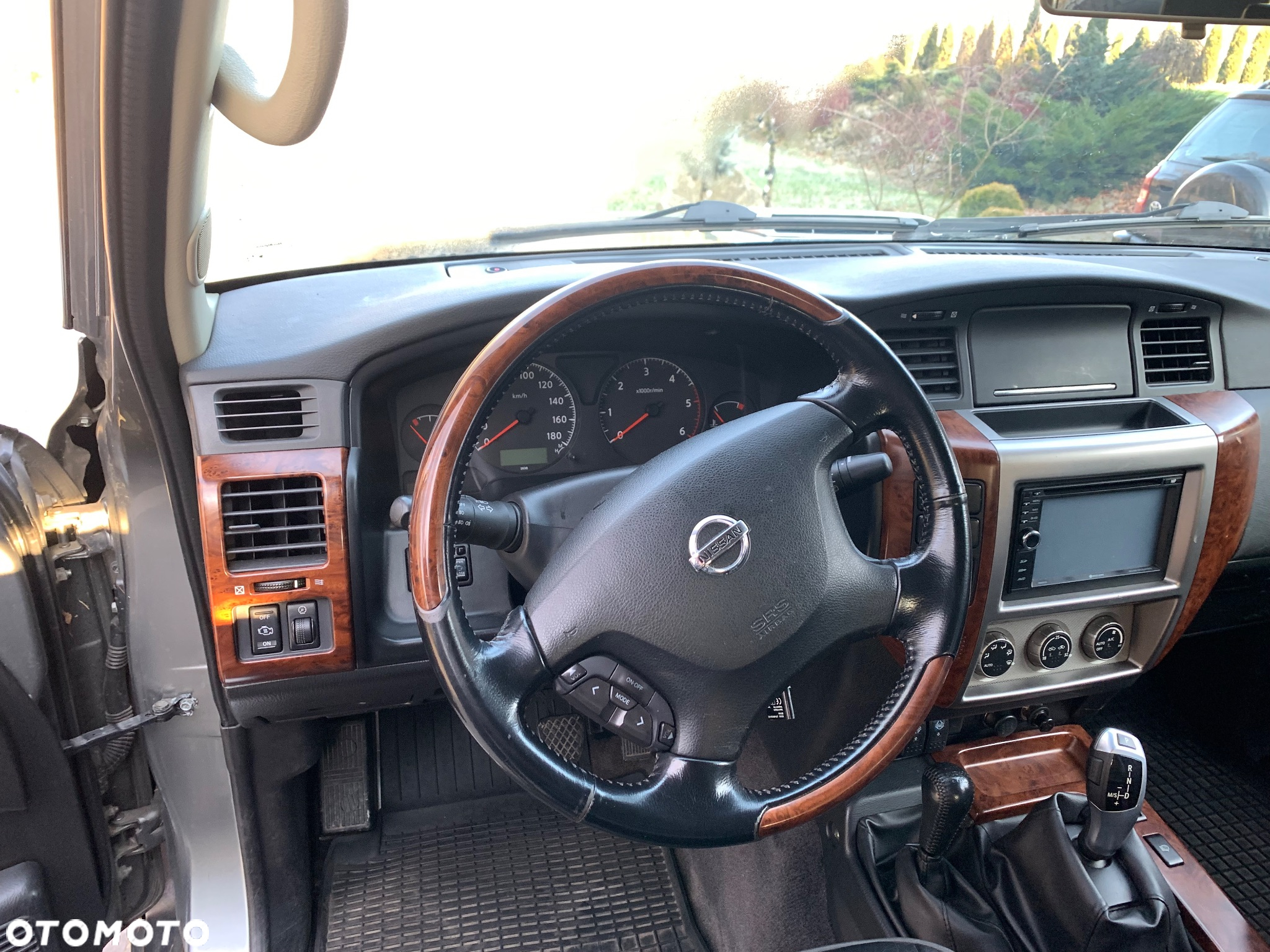 Nissan Patrol - 12