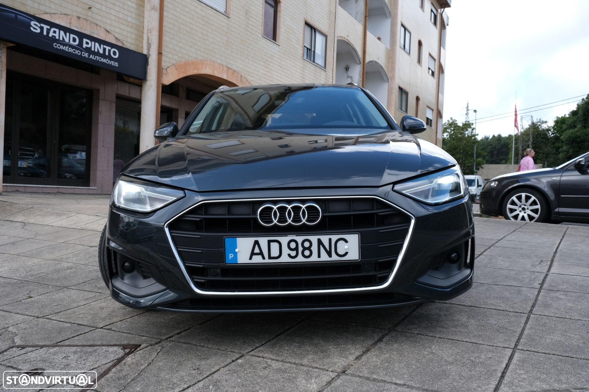 Audi A4 Avant 35 TDI Advanced S tronic - 2
