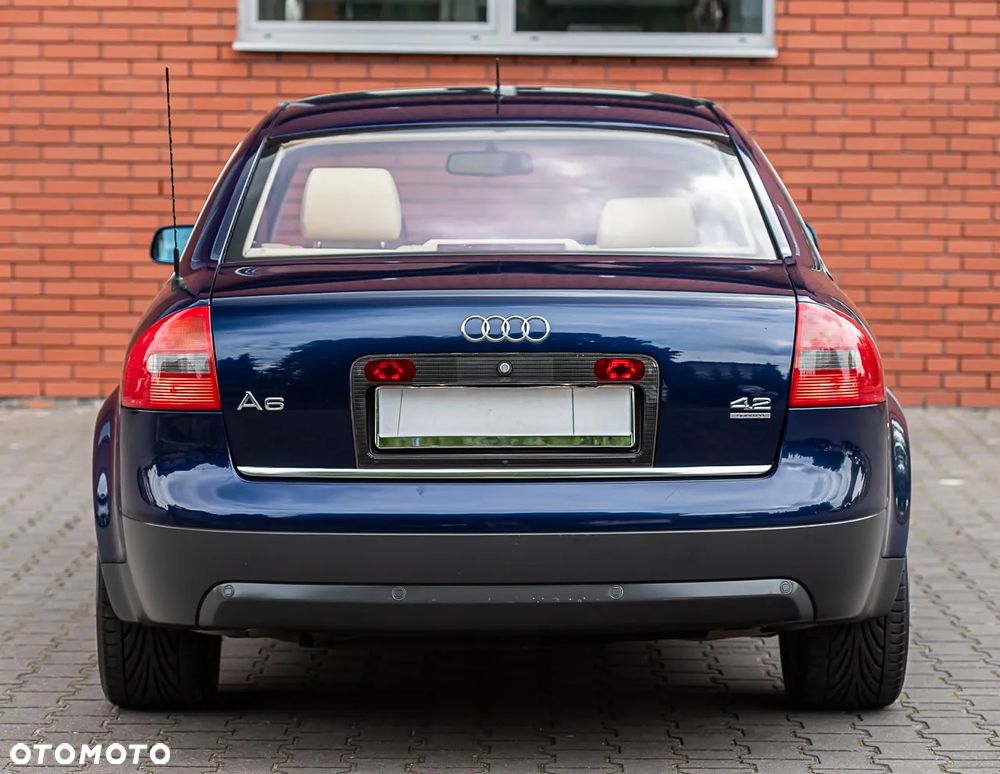 Audi A6 Limousine 4.2 quattro - 11