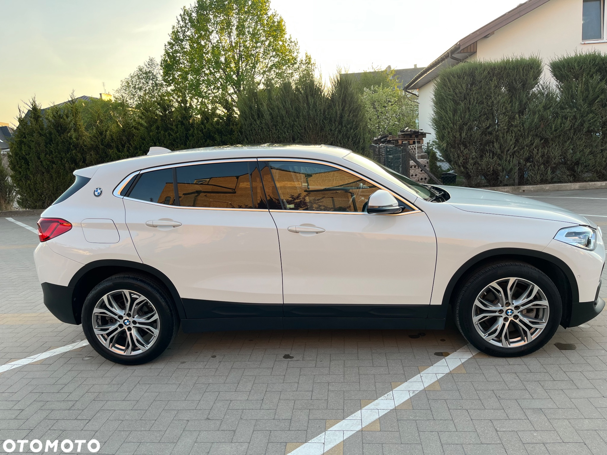 BMW X2 sDrive20i - 16